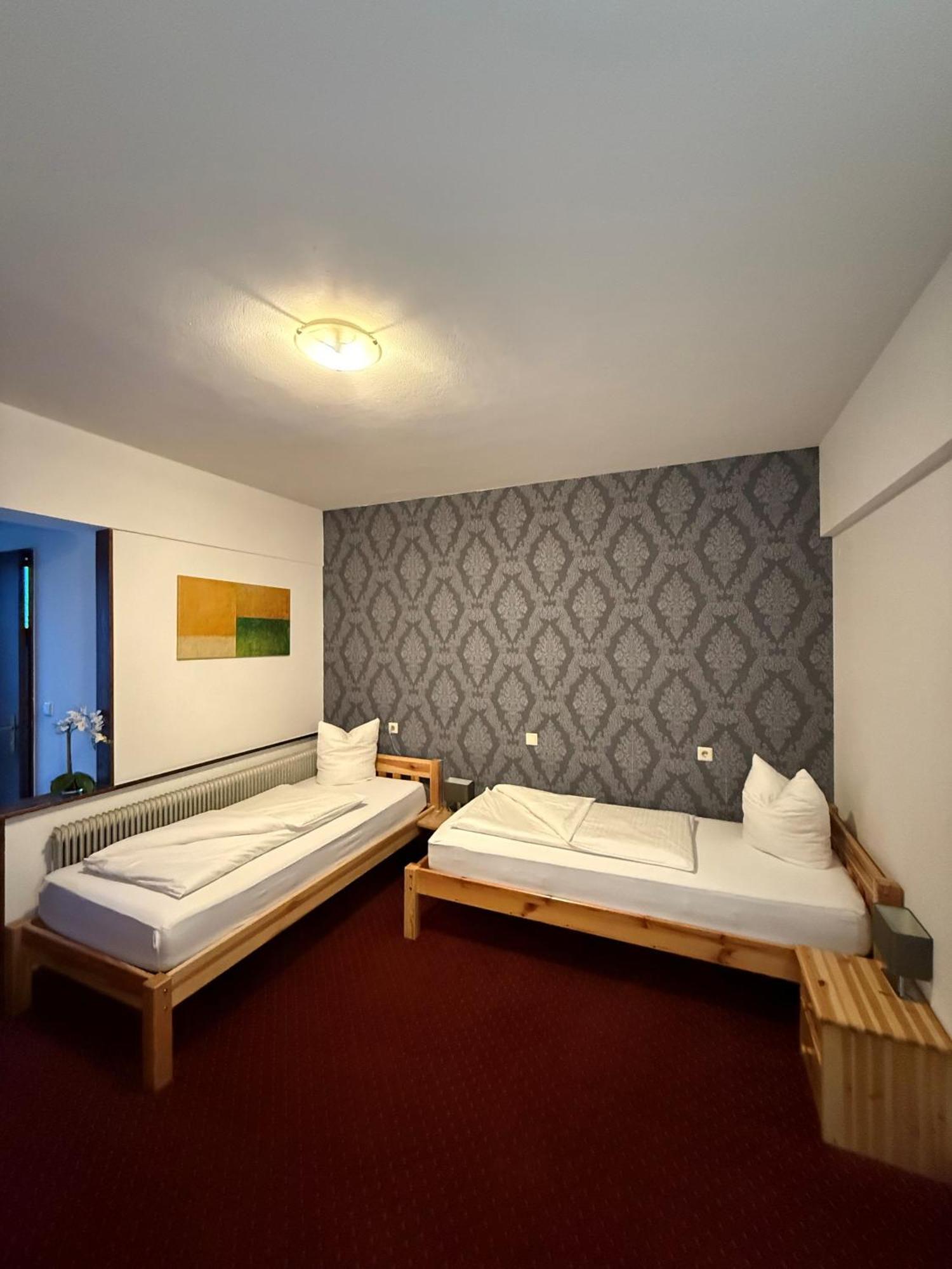 Hotel Pension Loewen In Sulz Sulz  Екстер'єр фото